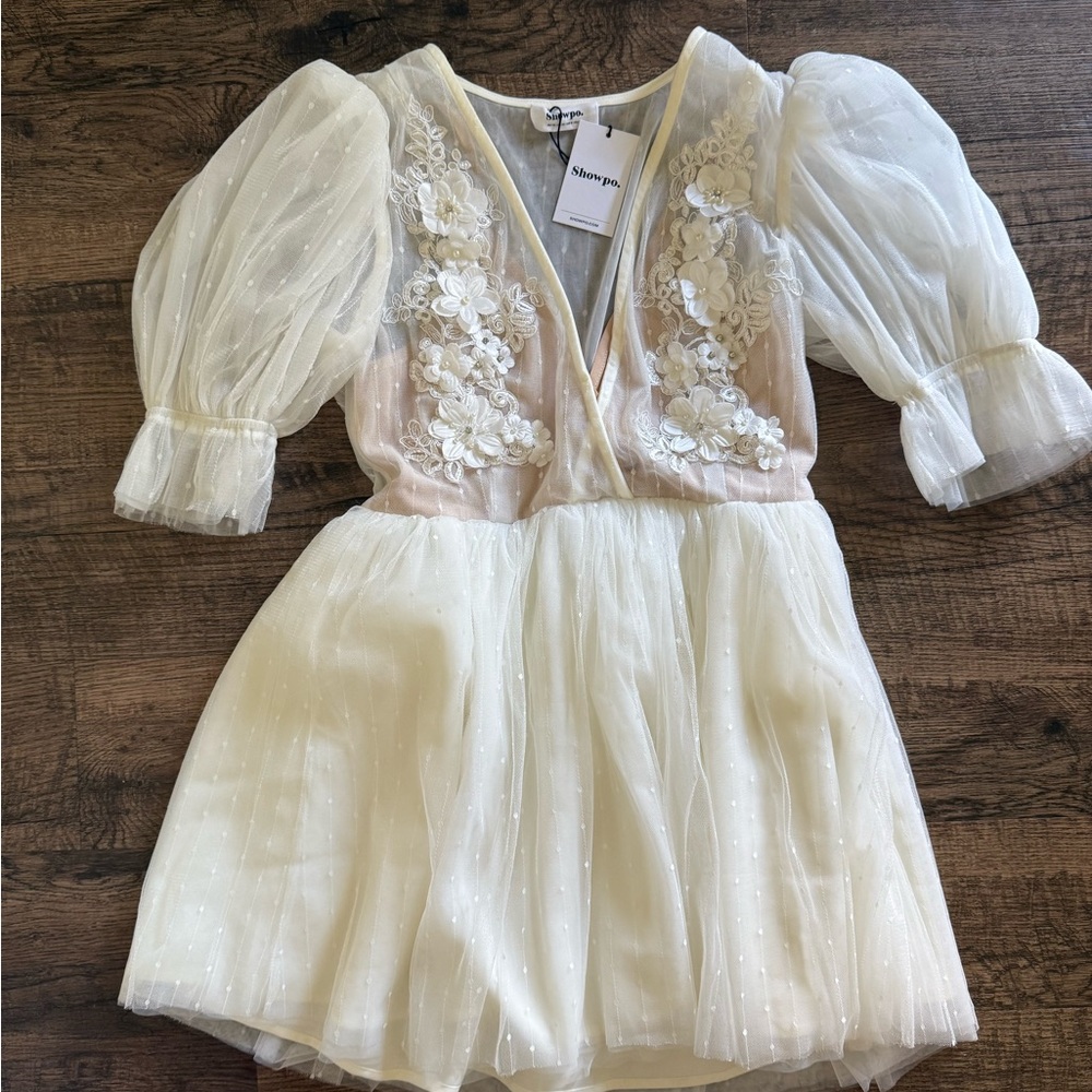 Elegant Cream Dress with Floral Embroidery